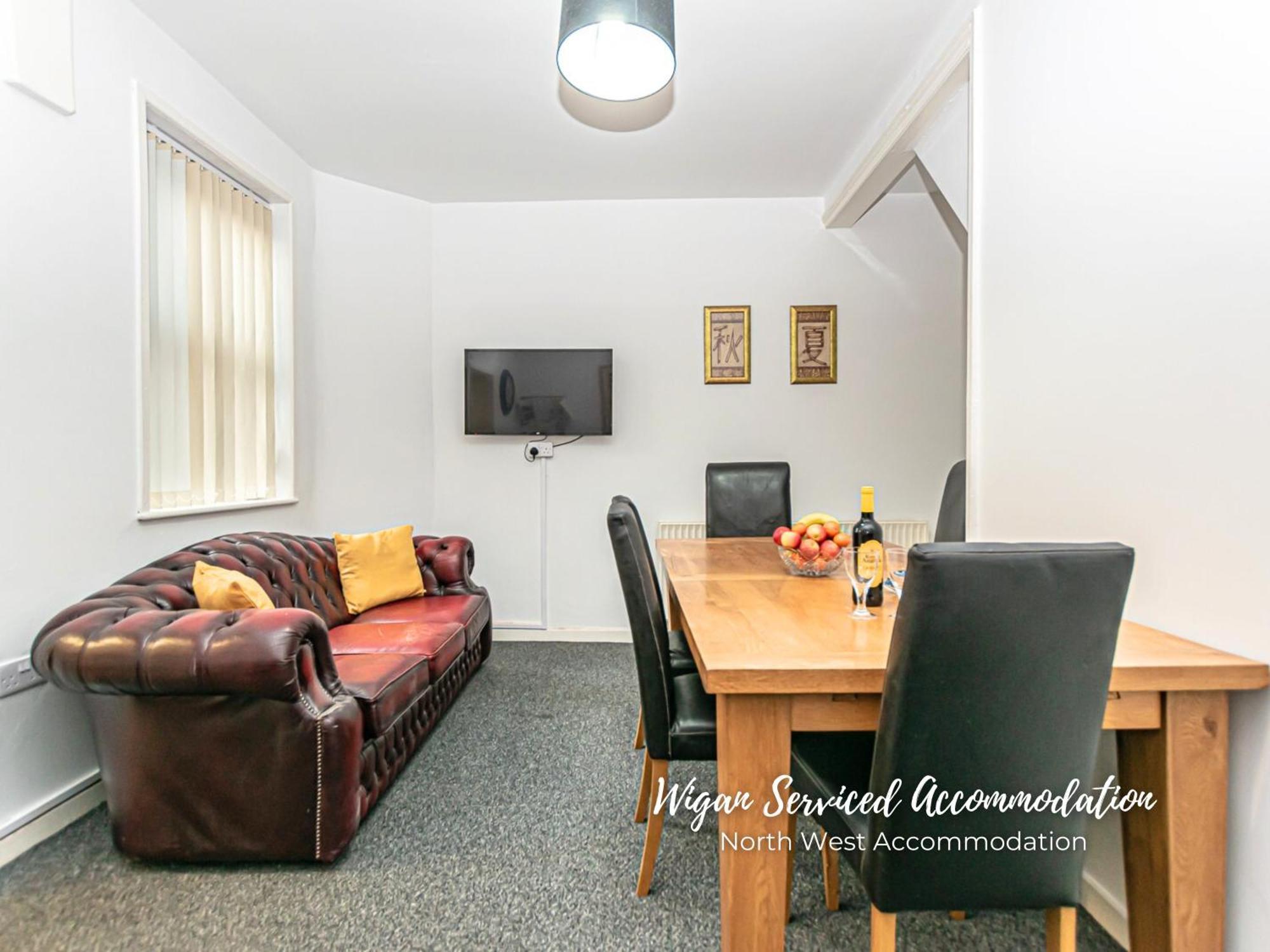 Wigan Serviced Accommodation Екстер'єр фото